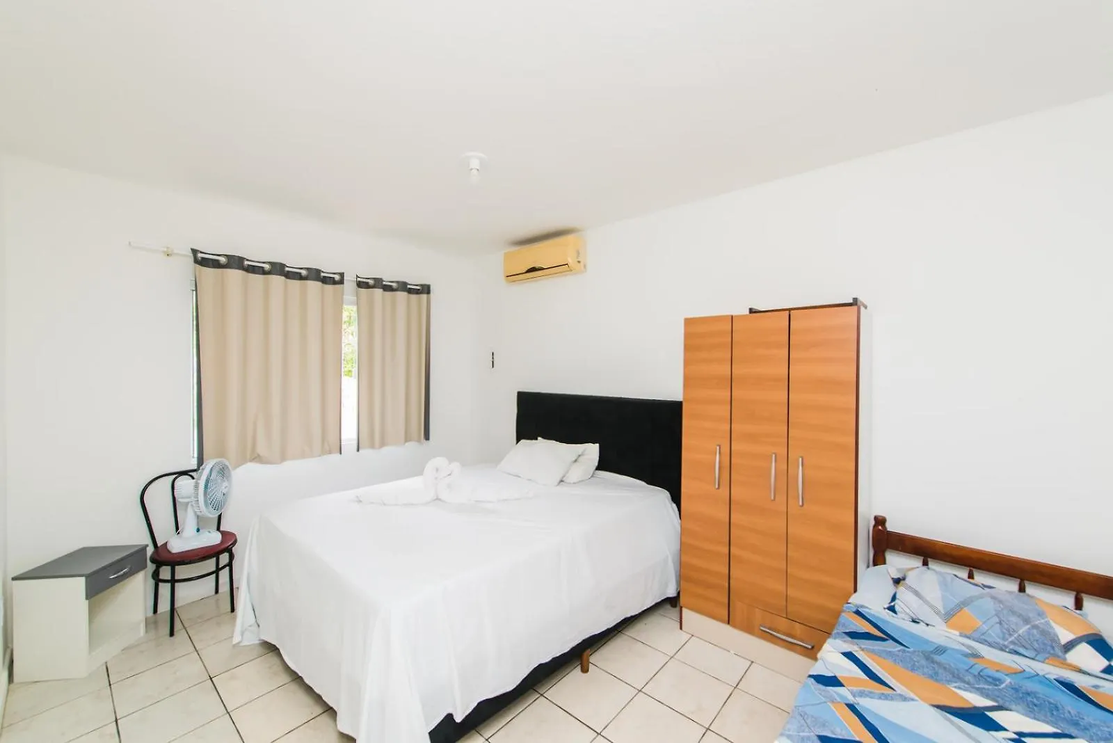Casa Espacosa Com Quintal Interno location